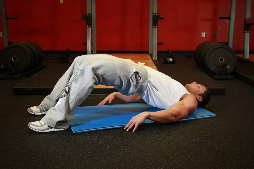 Butt Lift (Bridge) — end position