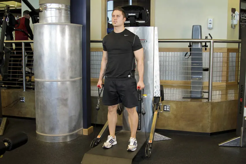 Cable Deadlifts — end position