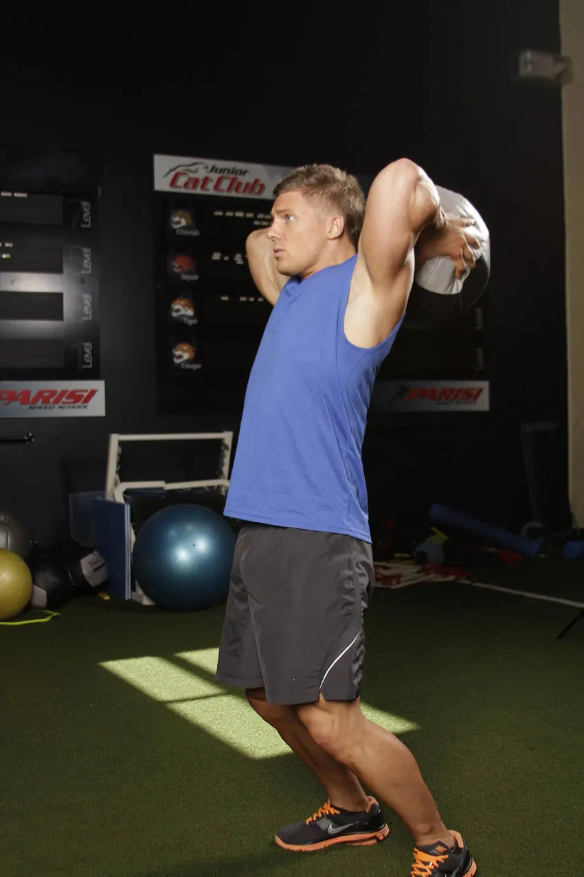 Catch and Overhead Throw — end position