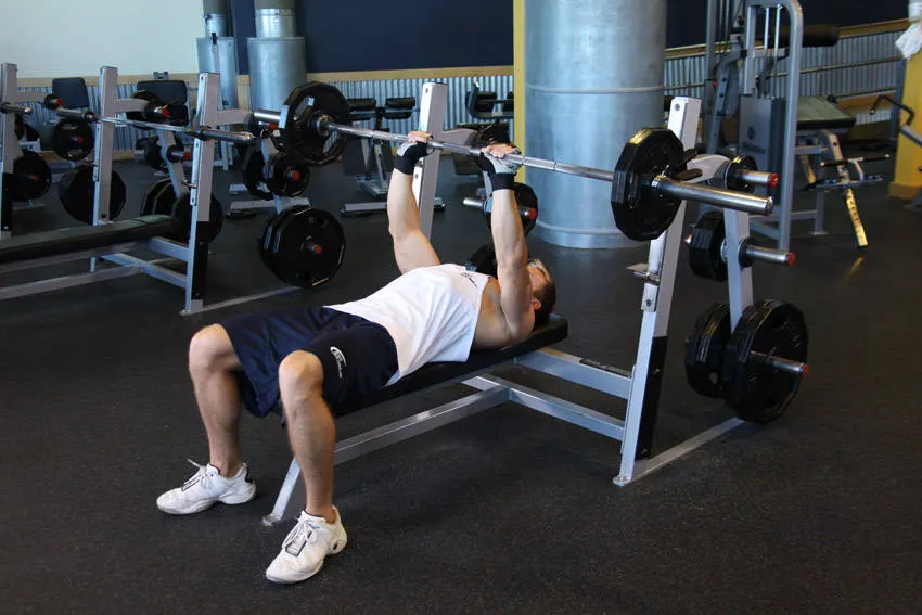 Close-Grip Barbell Bench Press — end position