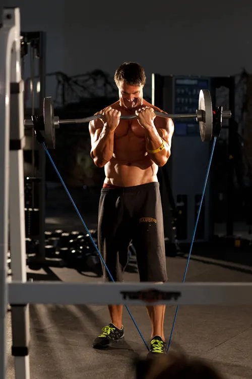 Close-Grip EZ-Bar Curl with Band — end position