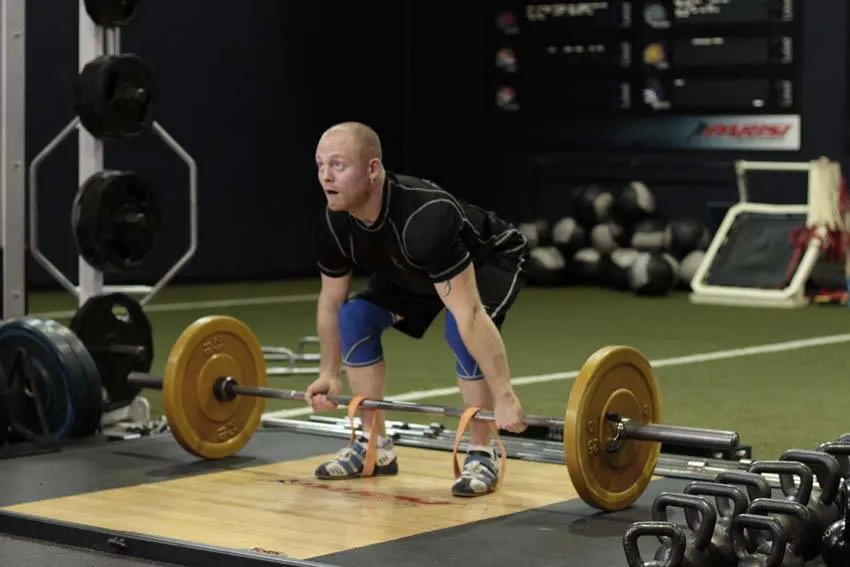 Deadlift with Bands — end position