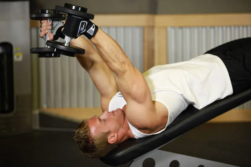 Decline Dumbbell Triceps Extension exercise