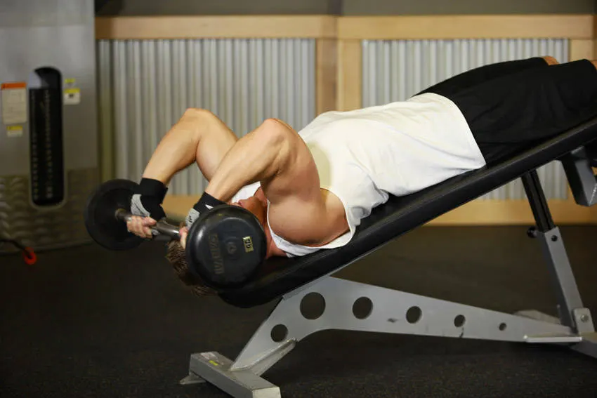 Decline EZ Bar Triceps Extension — end position
