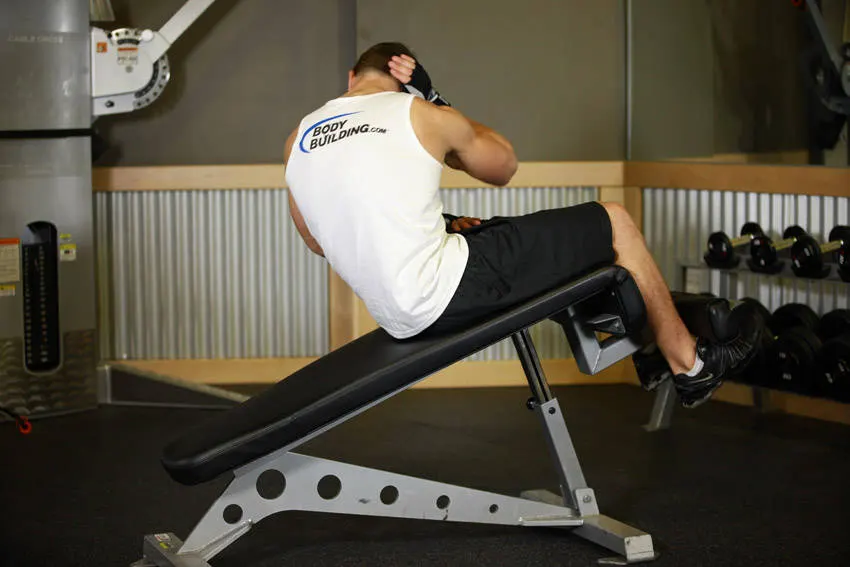 Decline Oblique Crunch — end position