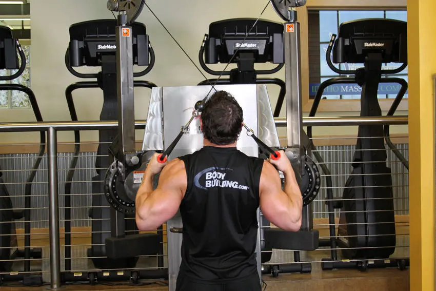 Full Range-Of-Motion Lat Pulldown — end position