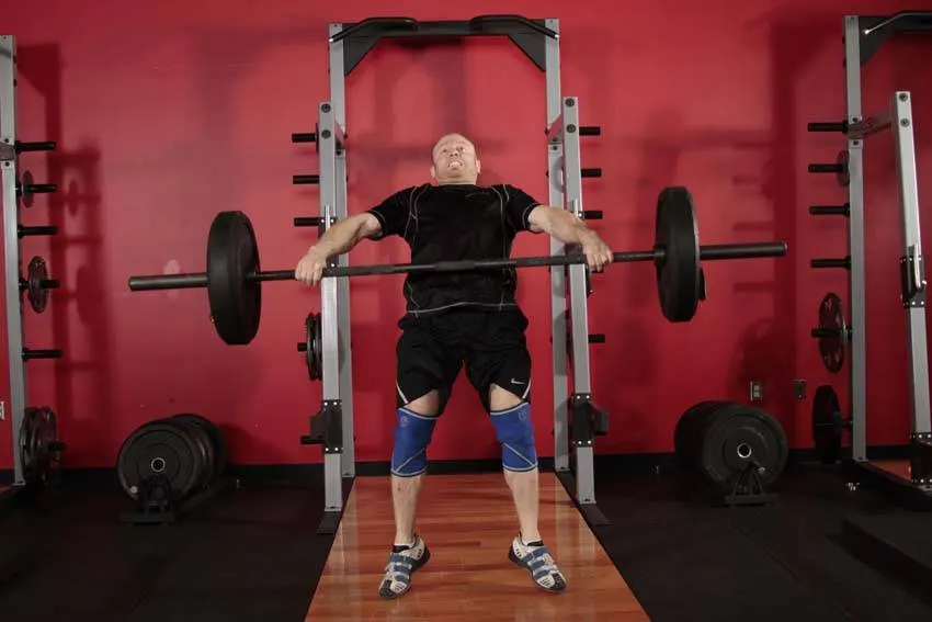 Hang Snatch - Below Knees — end position