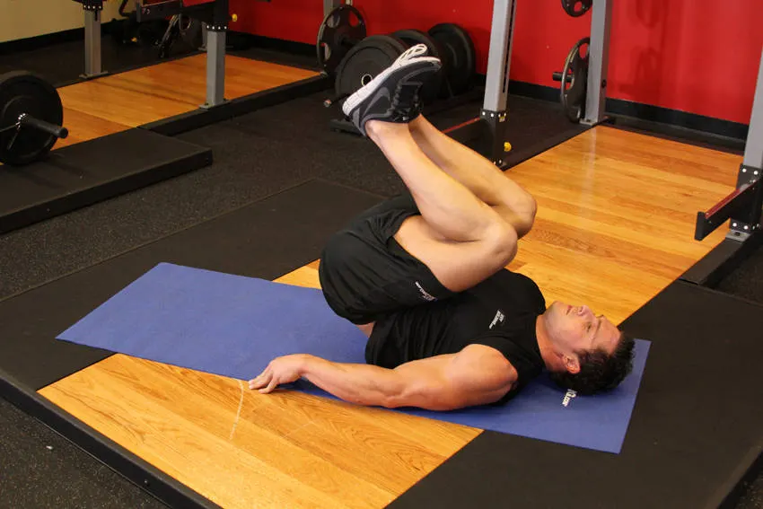 Leg Pull-In — end position