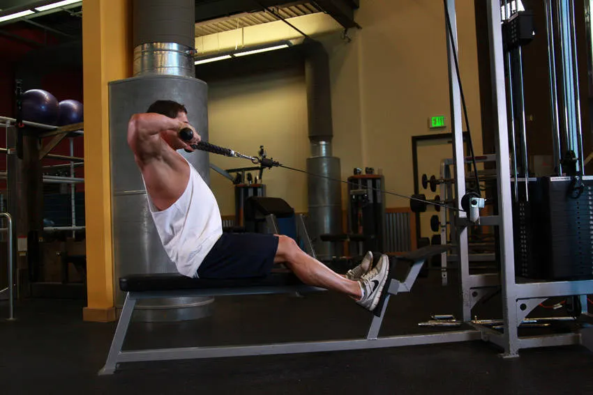 Low Pulley Row To Neck — end position