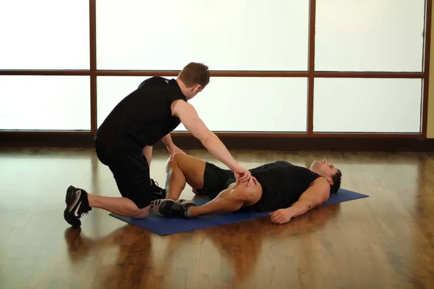 Lying Bent Leg Groin — end position