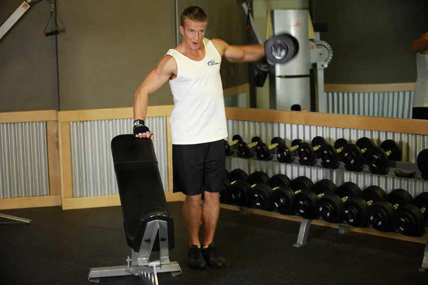 One-Arm Side Laterals — end position