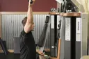 One Arm Lat Pulldown exercise