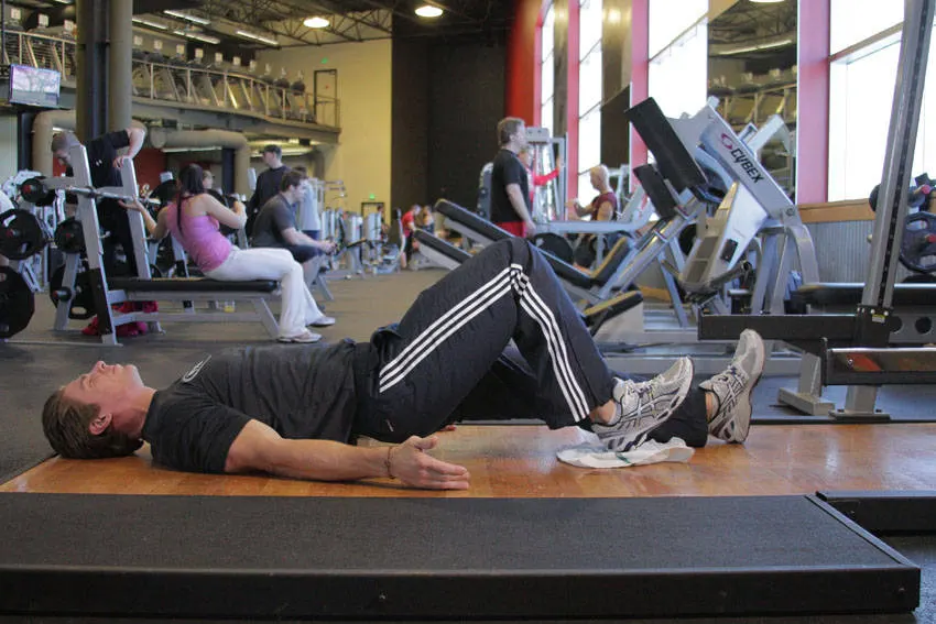 Platform Hamstring Slides — end position