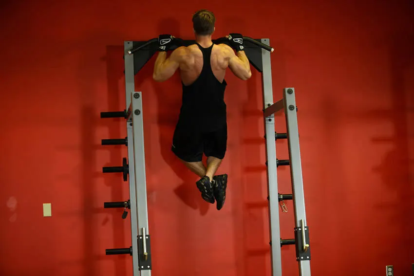 Pullups — end position