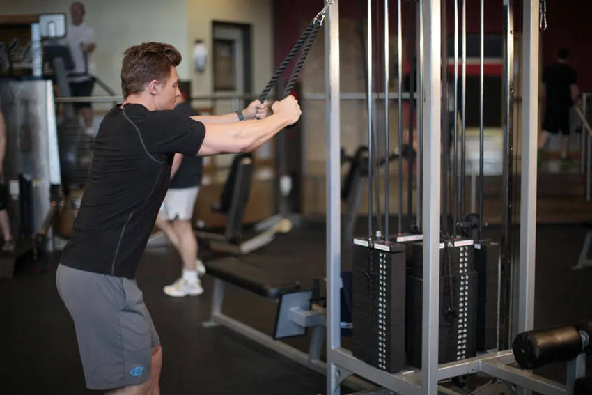 Rope Straight-Arm Pulldown exercise