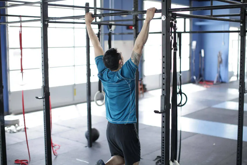 Scapular Pull-Up exercise