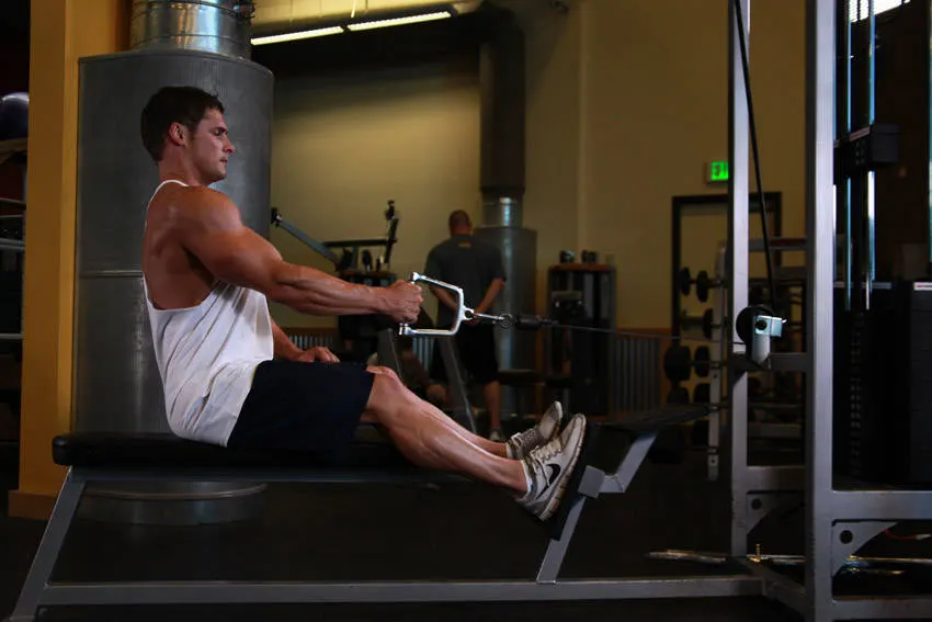 Seated One-arm Cable Pulley Rows exercise