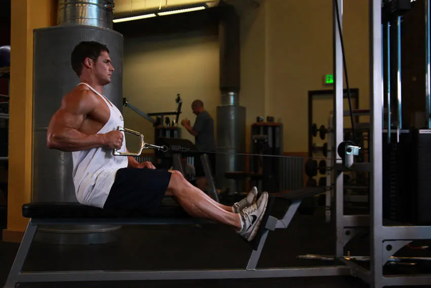 Seated One-arm Cable Pulley Rows — end position