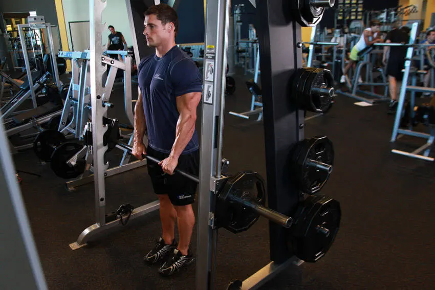 Smith Machine Upright Row exercise