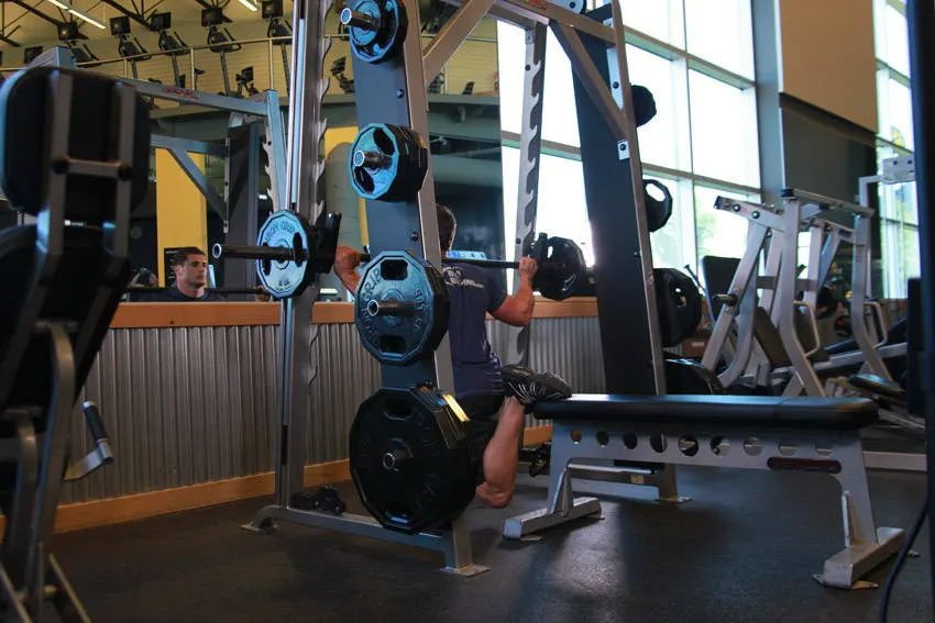 Smith Single-Leg Split Squat — end position