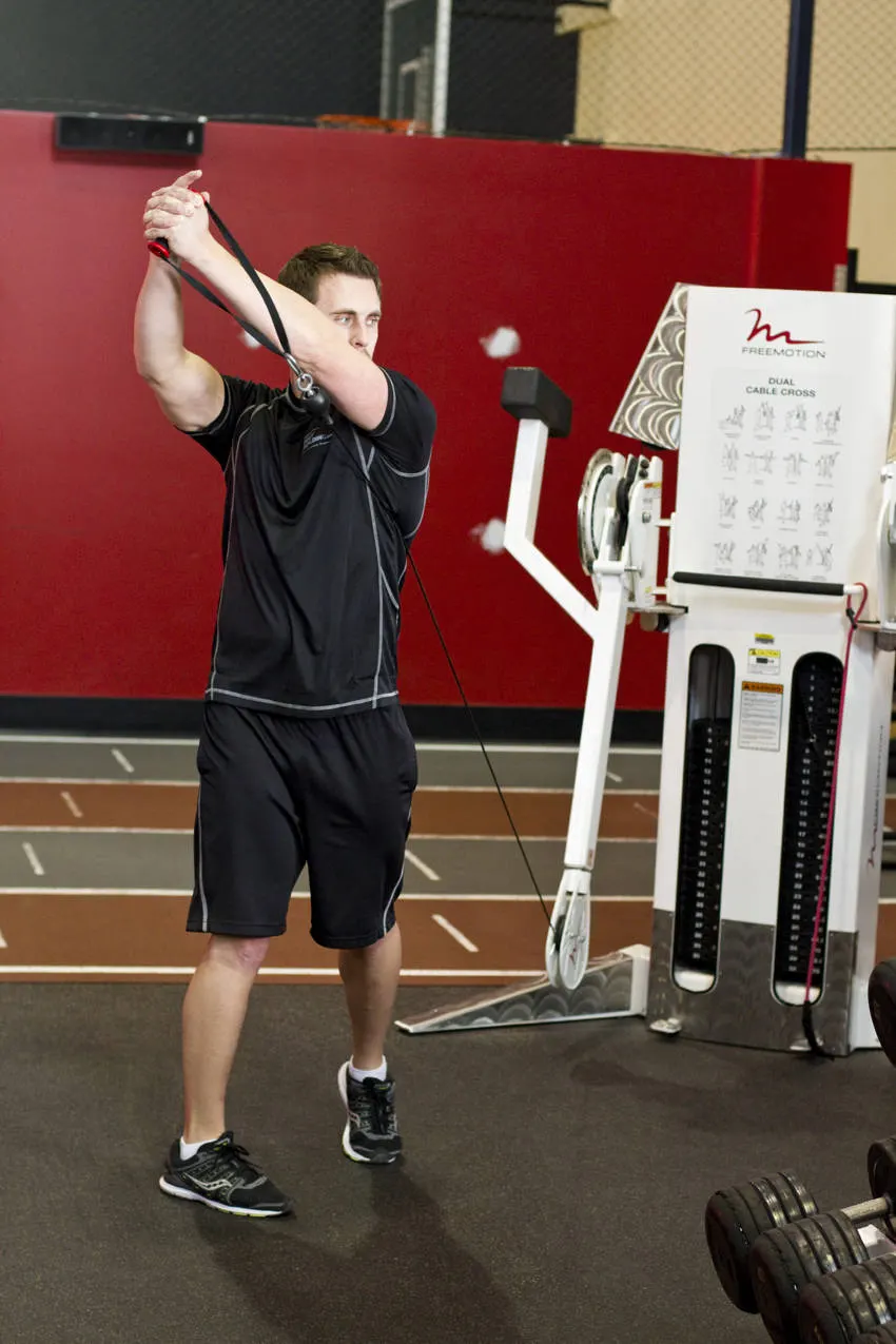 Standing Cable Lift — end position