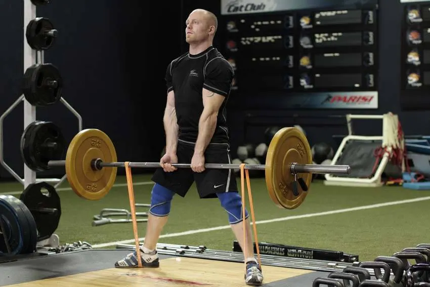 Sumo Deadlift with Bands — end position
