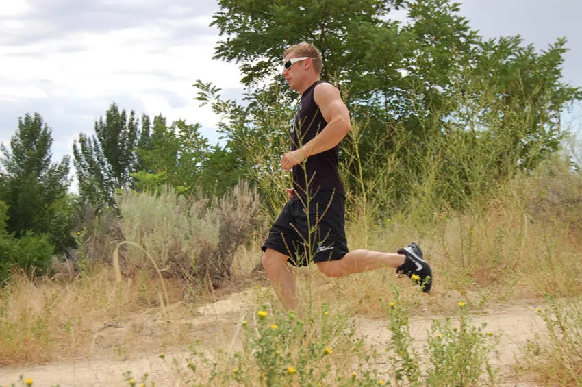 Trail Running/Walking — end position