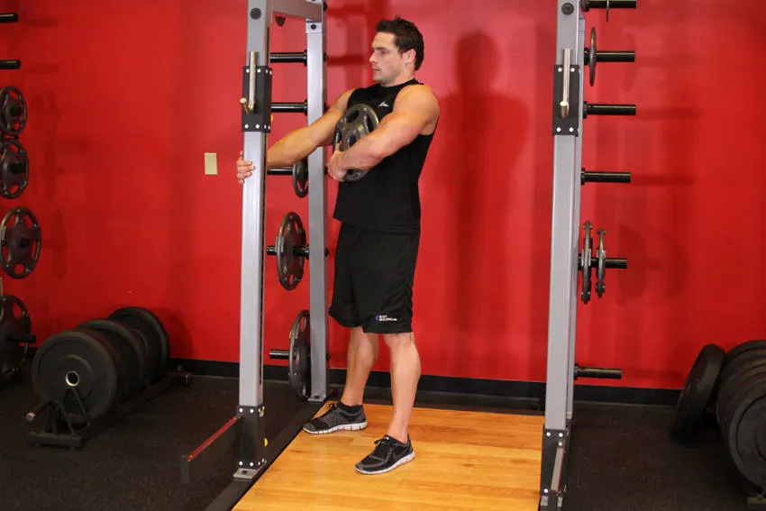 Weighted Sissy Squat — starting position